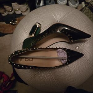 FSJ Women's Black and Green Studded Heels